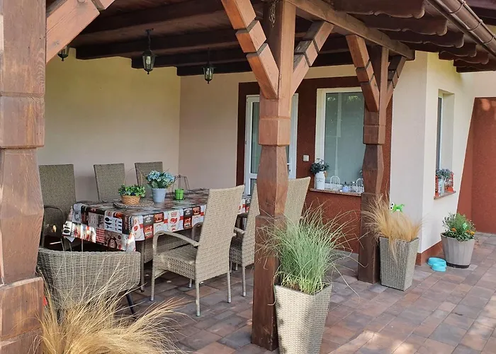 Dom Wypoczynkowy Radomno * Radomno